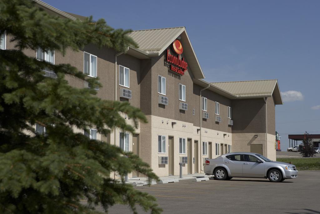 Econo Lodge Inn & Suites Innisfail ภายนอก รูปภาพ