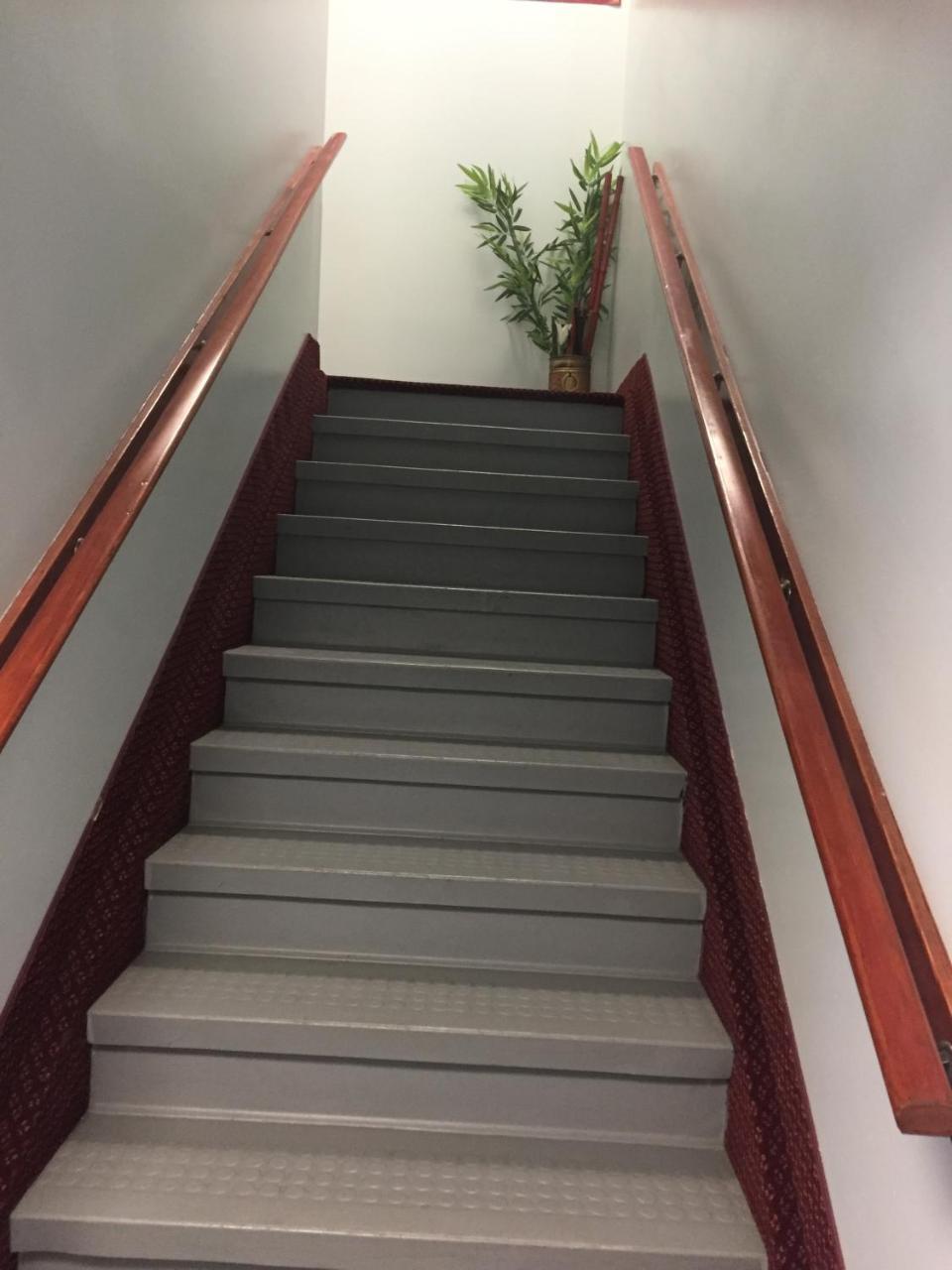 Econo Lodge Inn & Suites Innisfail ภายนอก รูปภาพ